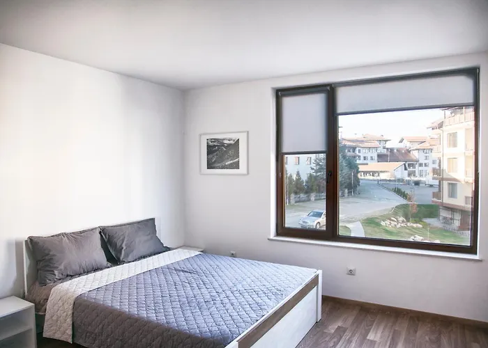 White сozy A Next To The Gondola * 班斯科